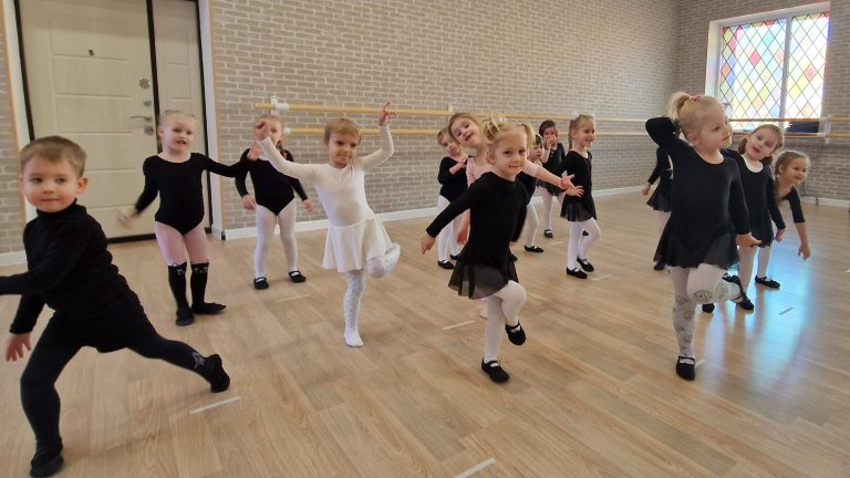 Развиваем фантазию на уроке танца