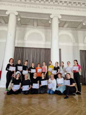 Мастер-класс Татьяны Дегтярёвой - вручение сертификатов о прохождении курса