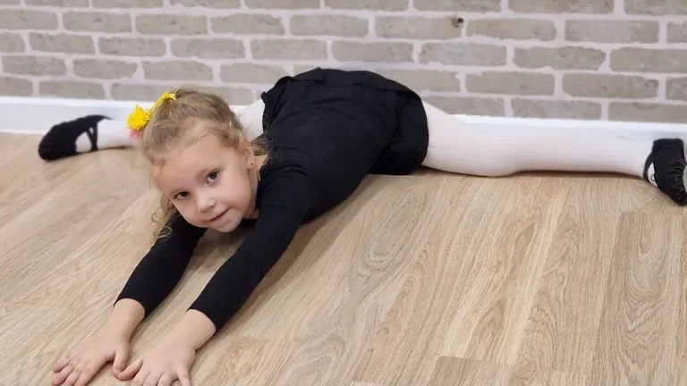 Шпагат и Даша